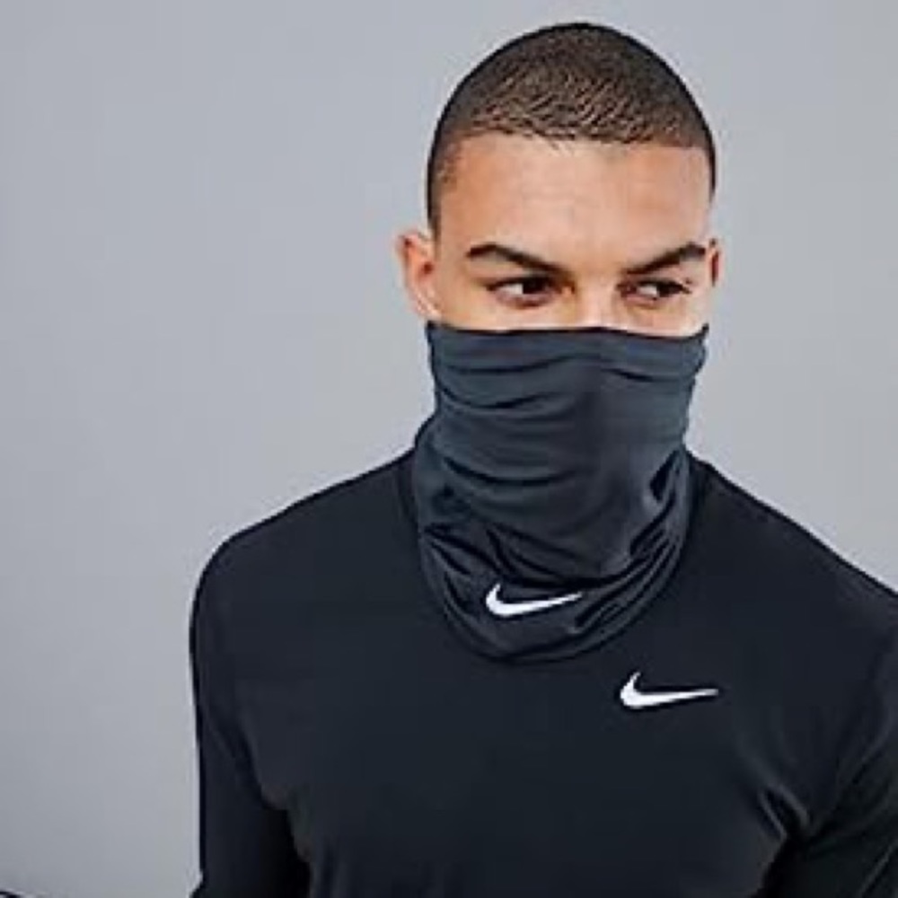 NWT - Nike Dri-Fit Neck Wrap